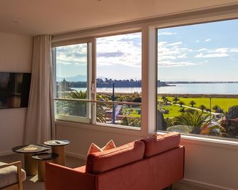 The Sea Breeze - Timaru - Bedroom