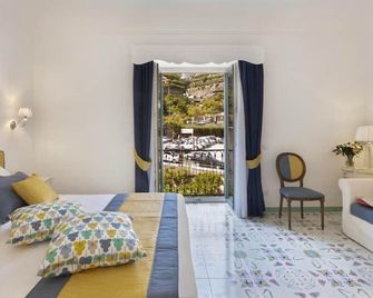 Antica Rheginna Luxury Room - Minori - Спальня