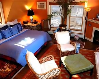 Red Elephant Inn Bed and Breakfast - North Conway - Wohnzimmer