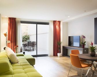 Cosmo Apartments Passeig de Gràcia - Barcelona - Living room