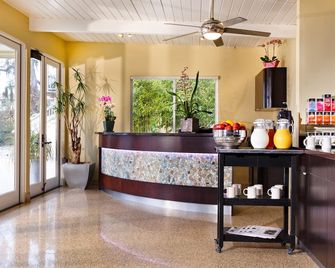 ذا إن آت إيست بيتش - سانتا باربارا - أفضل طعام