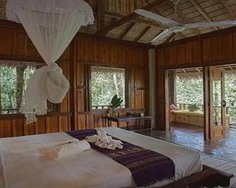 Zen Namkhan Boutique Resort - Luang Prabang - Bedroom