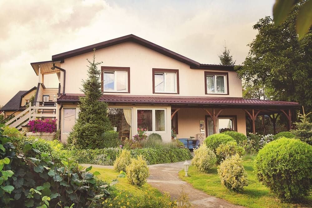 بوكوج جوشين جاسدا - بولانيكا-زدروج - مبنى