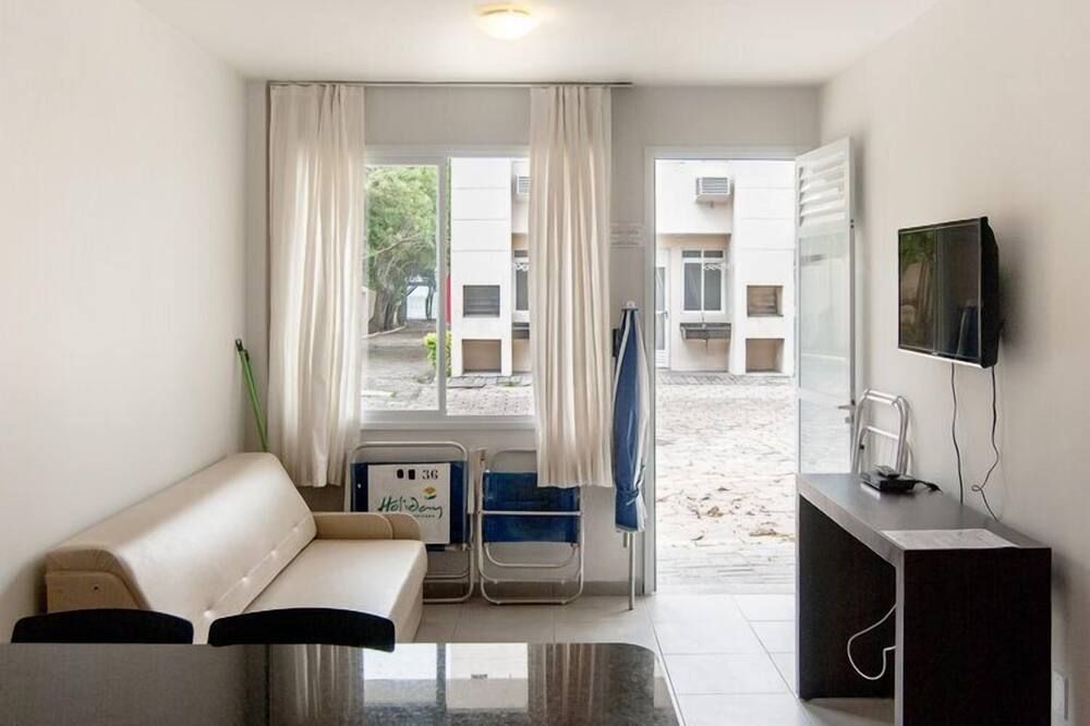 بوسادا هوليداي