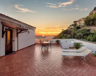 Casa Serena with sea view - Conca Dei Marini - Balcony