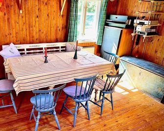 Rosenlund - Holiday cottage Rosenlund - Älmhult - Dining room