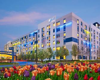 Aloft Chicago O'Hare - Rosemont - Bâtiment