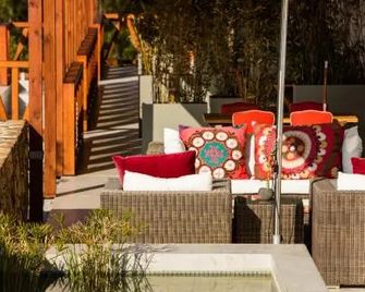 Teima, Alentejo Sw - Sao Teotonio - Патіо