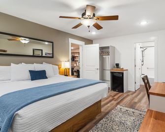 Autumn Creek Branson - ברנסון - חדר שינה