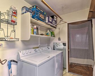 Peaceful Ranch Cabin, 3 Mi to Becker Lake! - Springerville