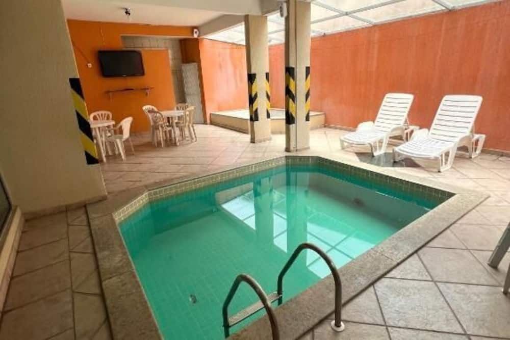 ثيرماس دا مانتيكيرا بوسوس دي كالداس