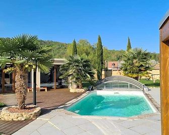 Les Chambres du Bonheur - Pacy-sur-Eure - Piscina