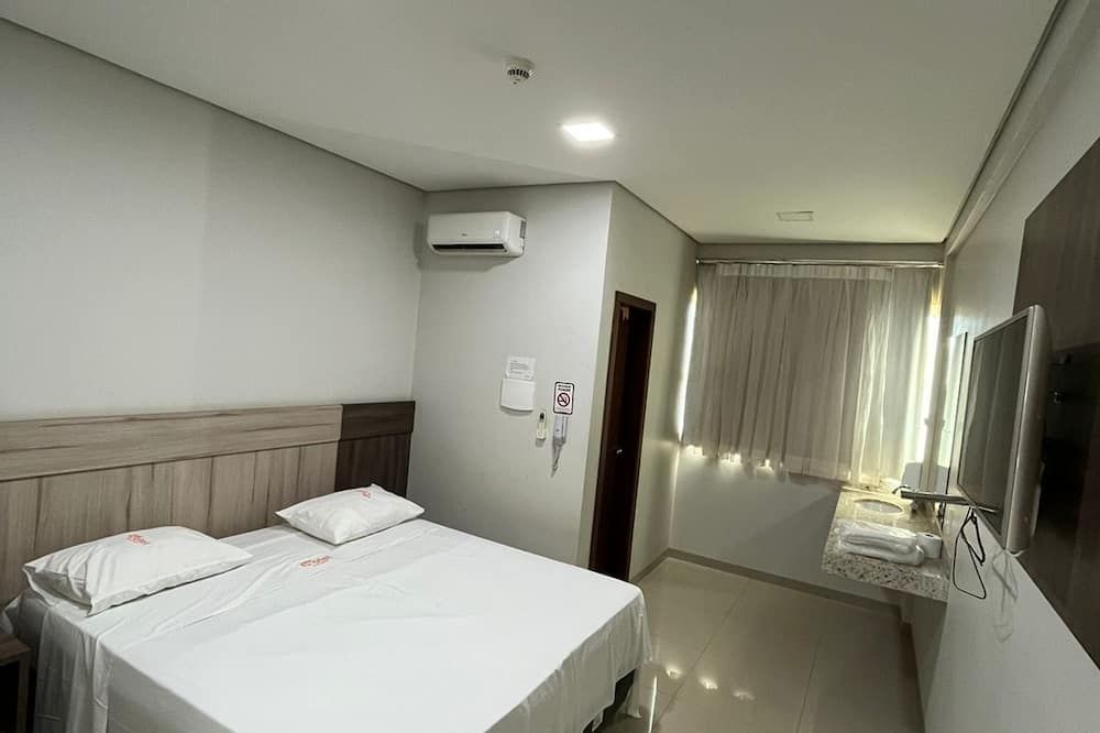 هوتل بيترو شوب - بالماس