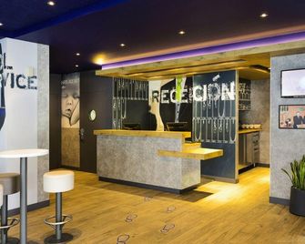 B&b Hotel Zaragoza Plaza Mozart - זראגוזה - דלפק קבלה