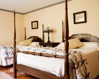 Winter Clove Family Inn - Round Top - Habitación