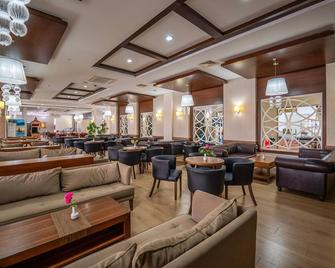 Linda Sunny Beach Hotel & Spa - Sida - Lounge