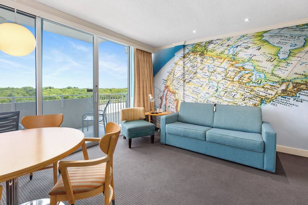 Pan American Oceanfront Hotel - ווילווד קרסט