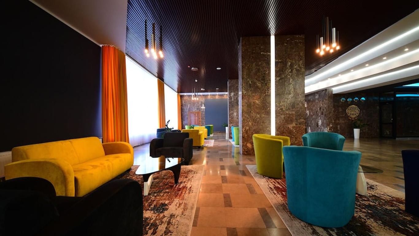 Hotel Gromada Pila