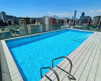 Rho Departamentos - Santiago de Chile - Pool