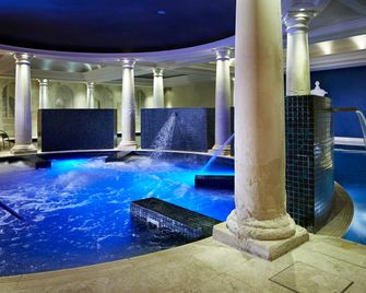 Alexander House Hotel & Utopia Spa - קראולי - בריכה