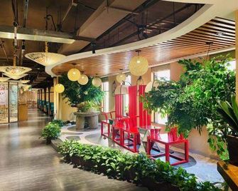 Spring Summer Fall Winter International Hotel - Baoding - Lobby