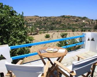 Smaragda Rooms & Studios - Platis Gialos - Balkon