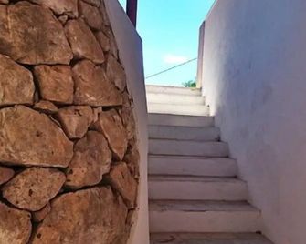 Residence Mattinatella - Mattinata - Escaleras