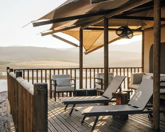 Yamu Lifestyle Resort - Clanwilliam - Balkon