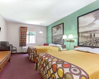 Super 8 by Wyndham Jackson/Ridgeland - ג'קסון - חדר שינה