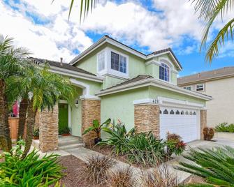 A Kid Friendly Home Perfectly Situated Between Sea World, Legoland and the Beach - 샌디에이고 - 건물