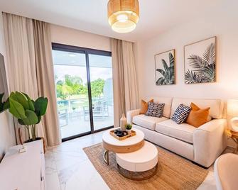 Apartamento Chic parejas Cana Rock - Bavaro - Wohnzimmer