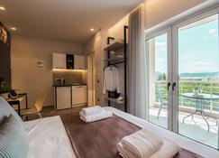 Frunze Luxury Apartments - Nauplion - Sypialnia