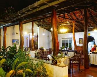 Habarana Inn - Habarana