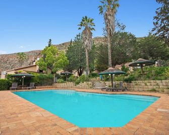 Montagu Springs Resort - Montagu - Piscina