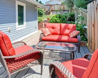 Snug Harbor - Santa Cruz - Patio