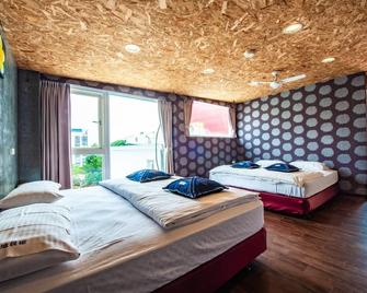 Mahalo B&B - Magong City - Habitación