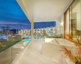 The Shells Resort & Spa Phu Quoc - Phu Quoc - Basen