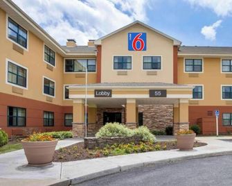 Motel 6 Fishkill Westage Center Ny - Fishkill - Building