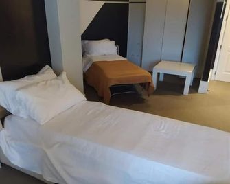 Portofino Deluxe Family Suite - balcony, sea view, private hotel beach - Portofino