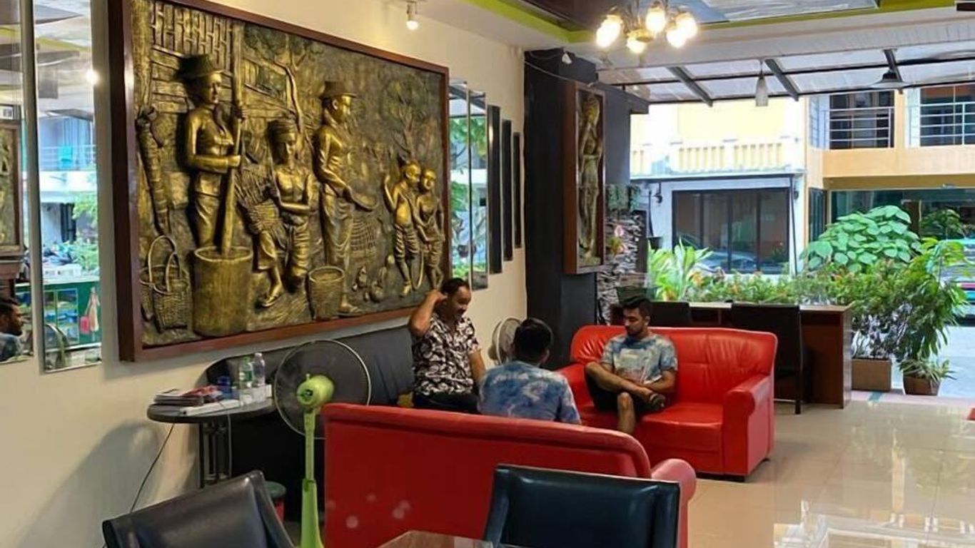 Lavender Patong Hotel