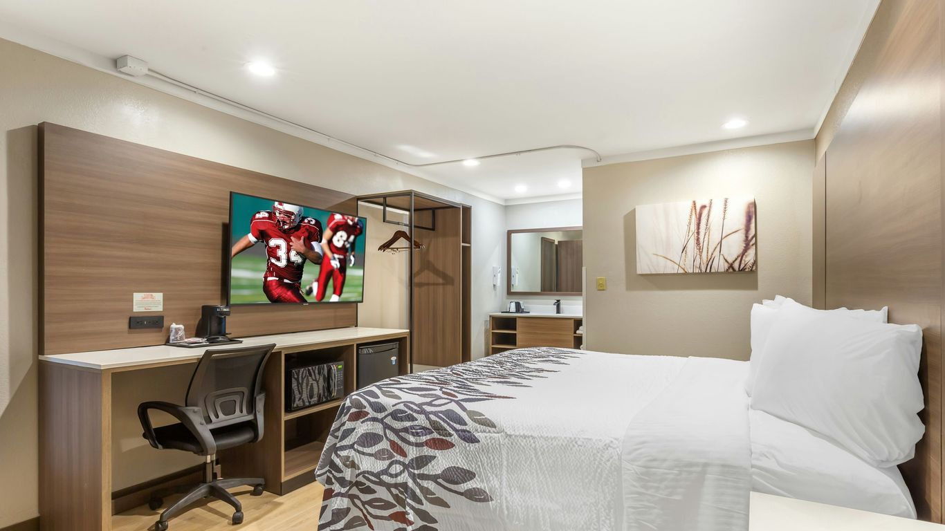 Red Roof Inn Raleigh Northeast - Downtown