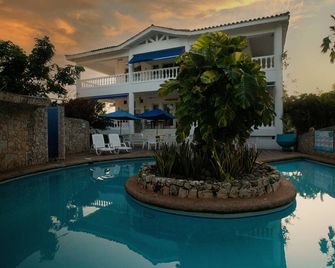 Hosteria Mar y Sol - San Andrés - Alberca