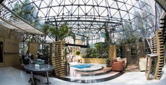 Weenjoy Hotels Grand Prix Aeropuerto Cdmx - Mexiko-Stadt - Lobby