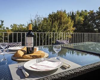 Rocaille, villa with private pool, good wifi, privacy, comfort and service - Pujols