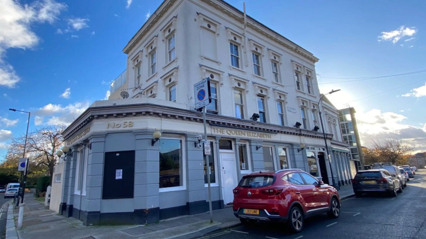 Queen Elizabeth Hostel