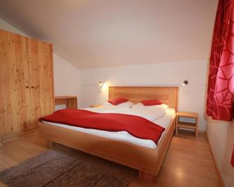 Residence Karpoforus - Laces - Slaapkamer