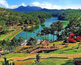 Orchid Hotel - Dalat - Vista del exterior