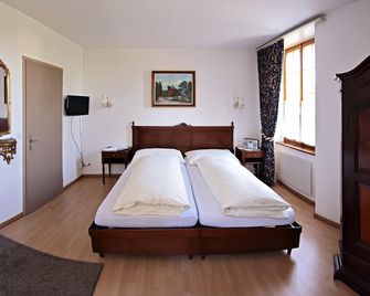 Gasthof National - Langendorf - Habitación