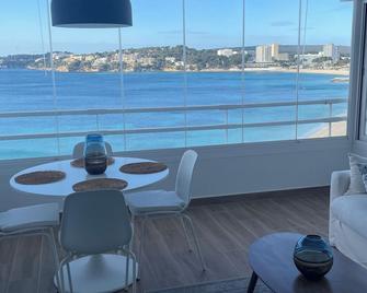 Magnifique Appartement Sur La Plage - Calviá - Balcón