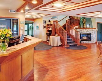 Coastal Inn Halifax - הליפאקס (נובה סקוטיה) - דלפק קבלה